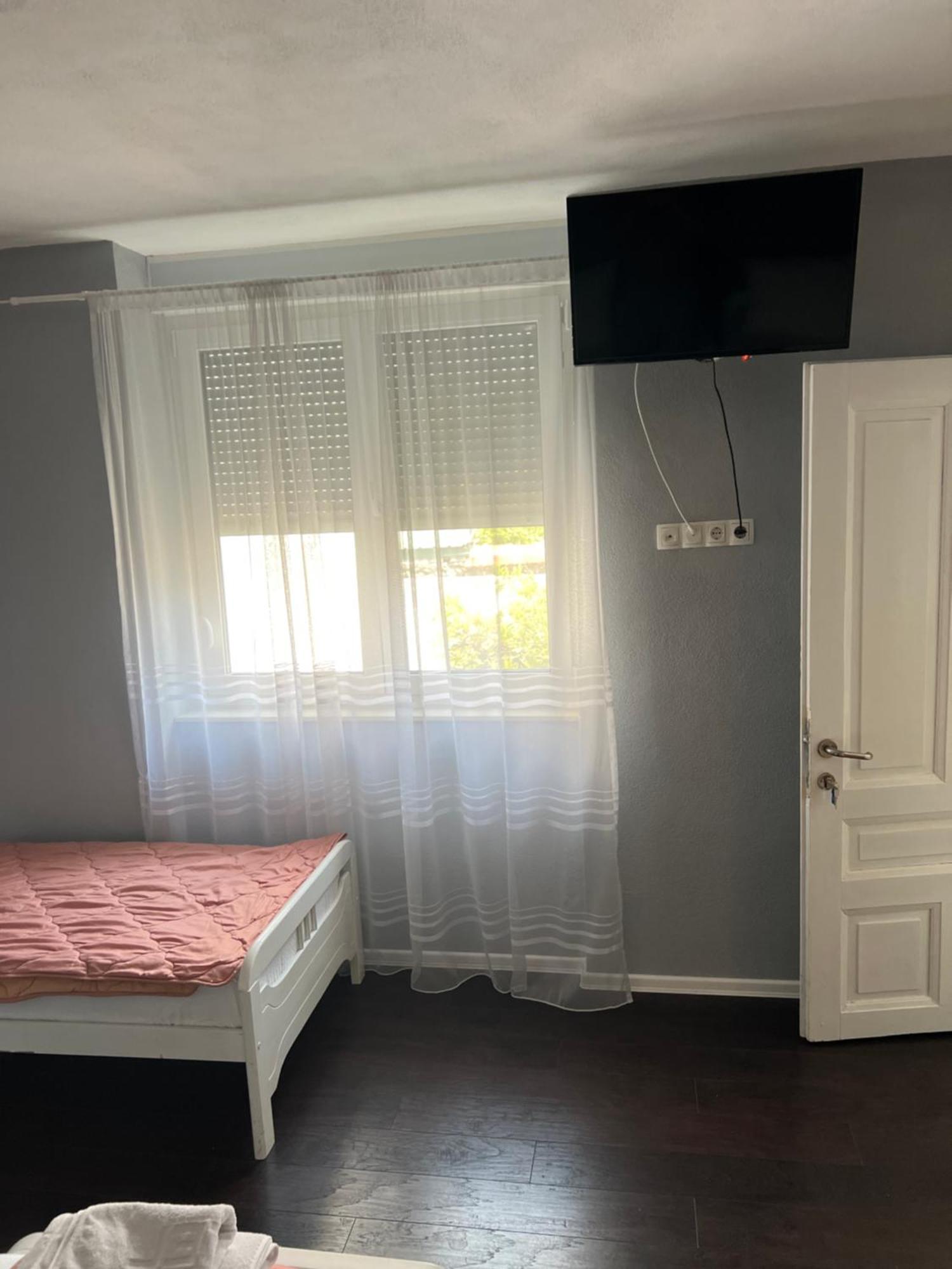 Villa M Мостар Екстериор снимка